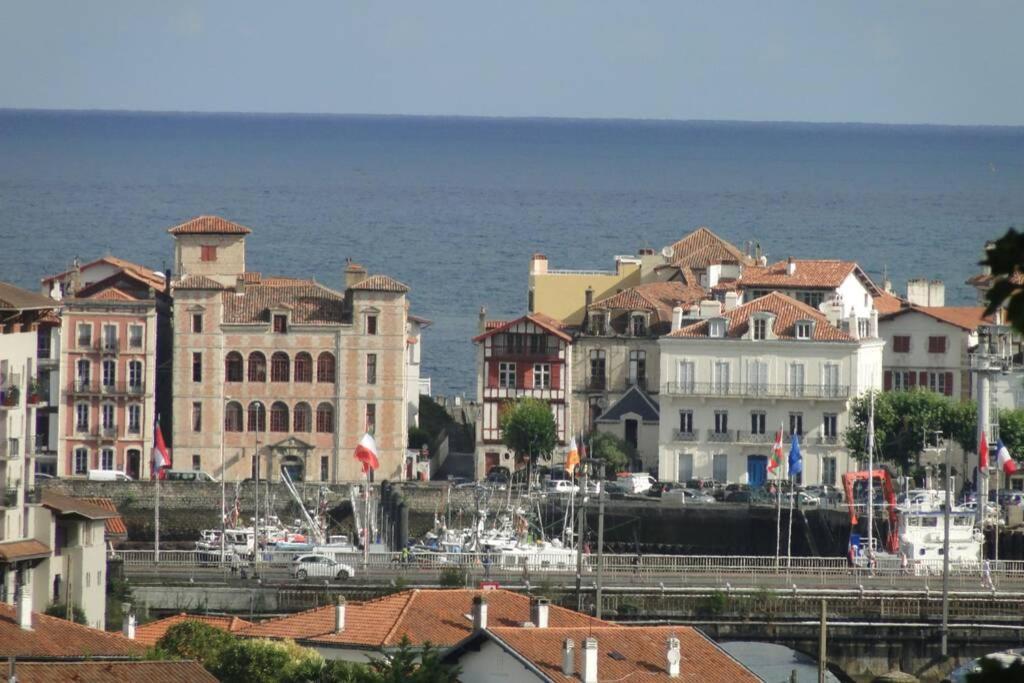 Ciboure:T2, proximité golf et plages, vue sur mer Esterno foto