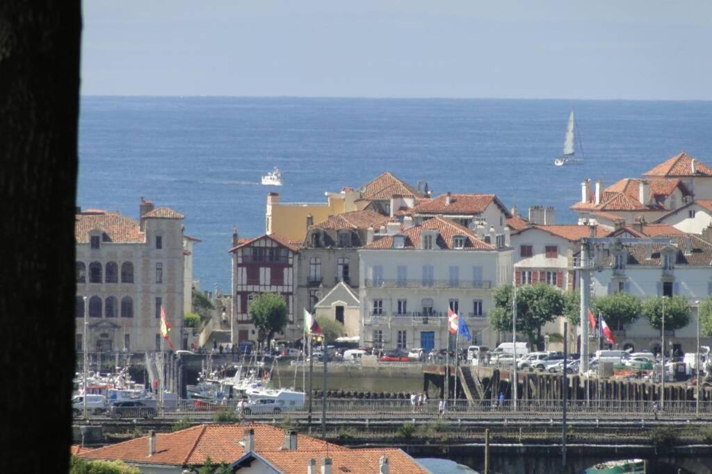 Ciboure:T2, proximité golf et plages, vue sur mer Esterno foto